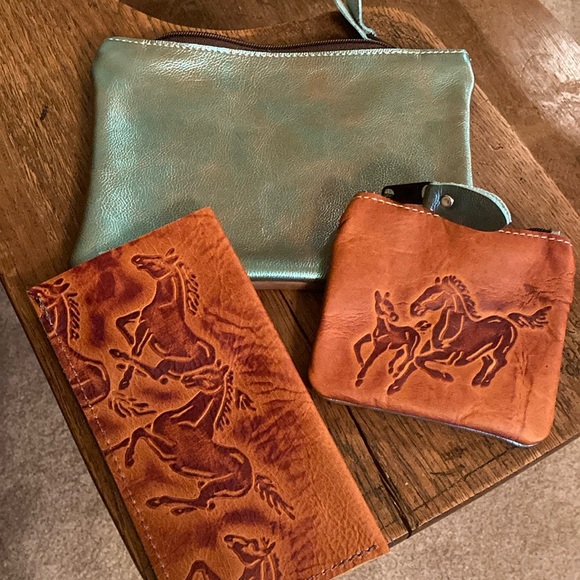 Crimson Willow Handbags - Crimson Willow & T BAR Unicorn Leather & Embossed Mustang/Horses Bundle NWOT